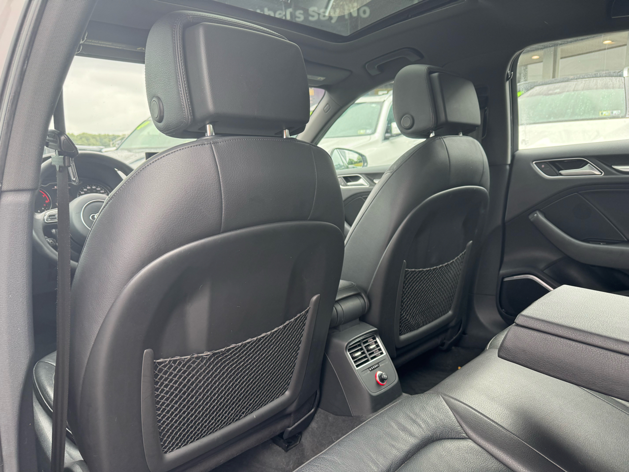 Audi A3 4dr Sdn quattro 2.0T Premium Plus 2015 Audi A3 4dr Sdn quattro 2.0T Premium Plus 2015