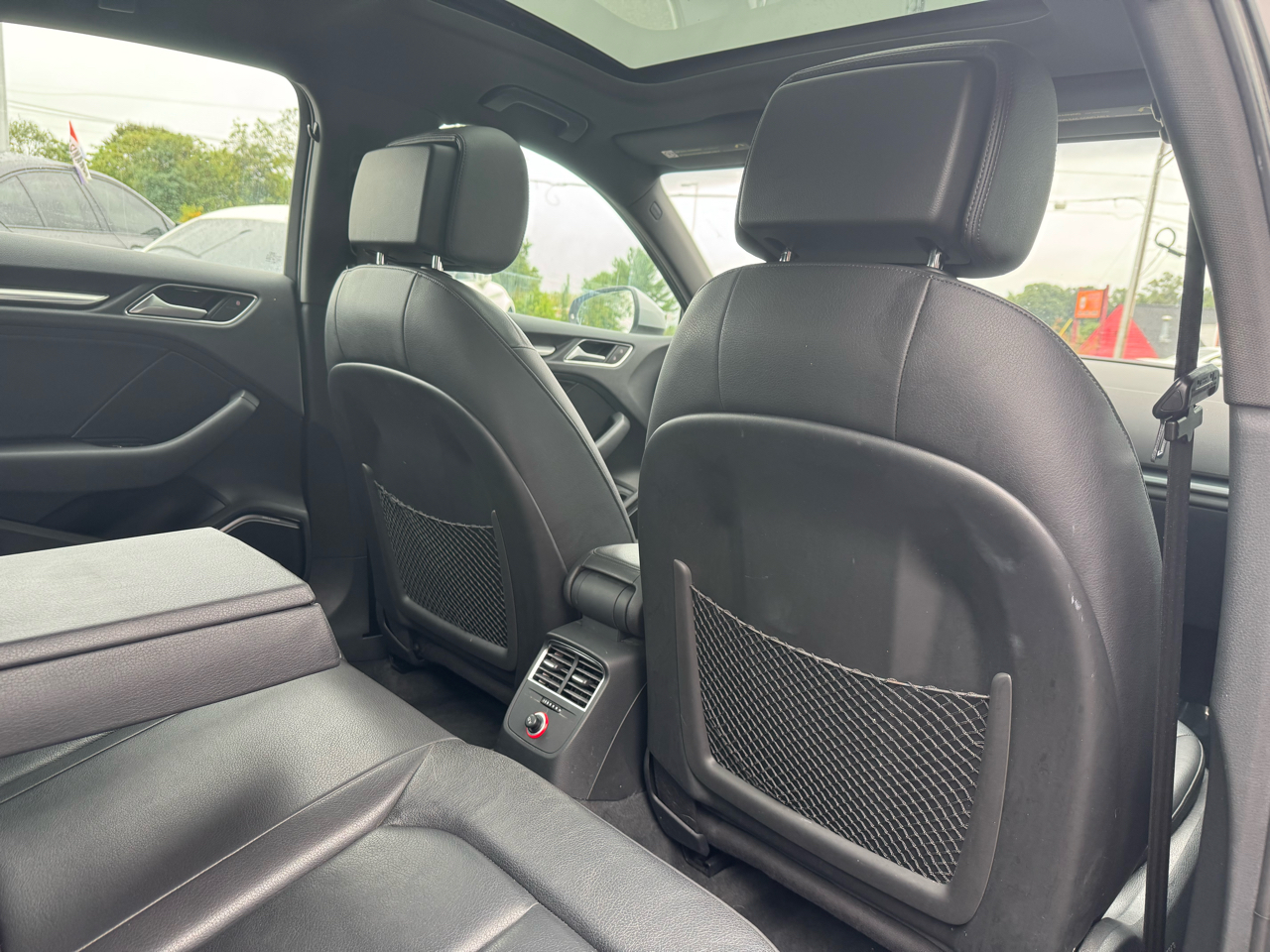 Audi A3 4dr Sdn quattro 2.0T Premium Plus 2015 Audi A3 4dr Sdn quattro 2.0T Premium Plus 2015