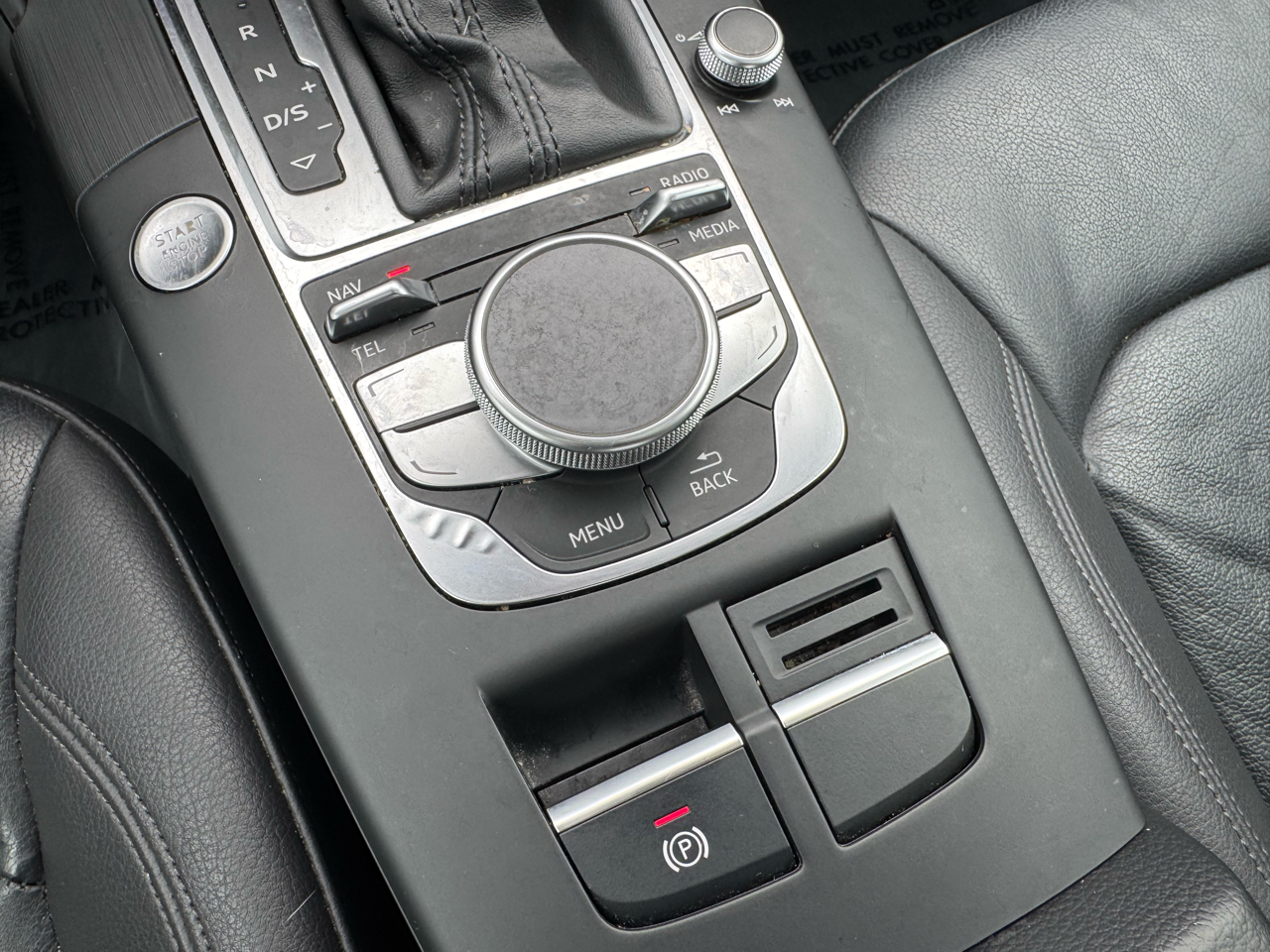 Audi A3 4dr Sdn quattro 2.0T Premium Plus 2015 Audi A3 4dr Sdn quattro 2.0T Premium Plus 2015