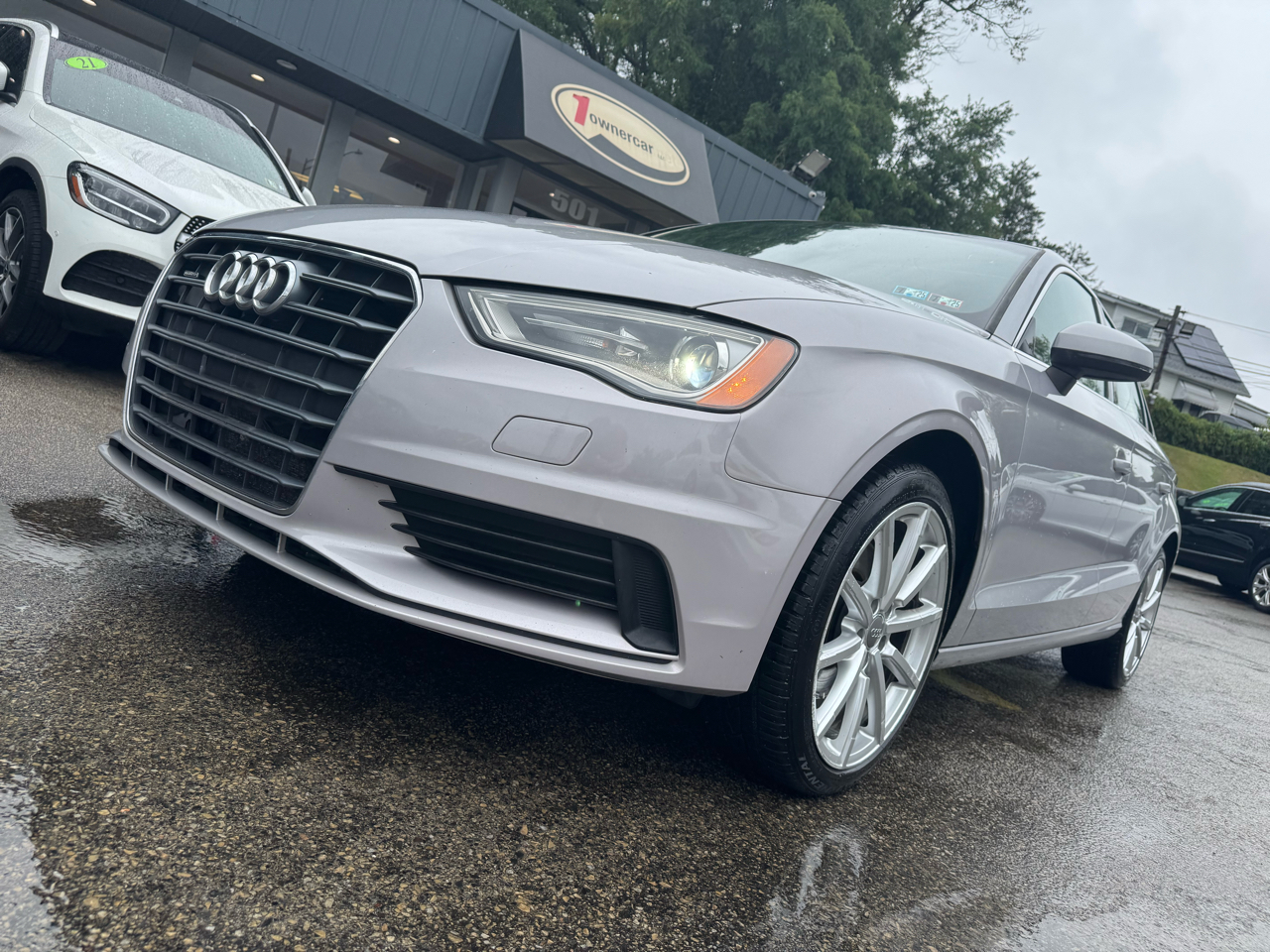 Audi A3 4dr Sdn quattro 2.0T Premium Plus 2015 Audi A3 4dr Sdn quattro 2.0T Premium Plus 2015