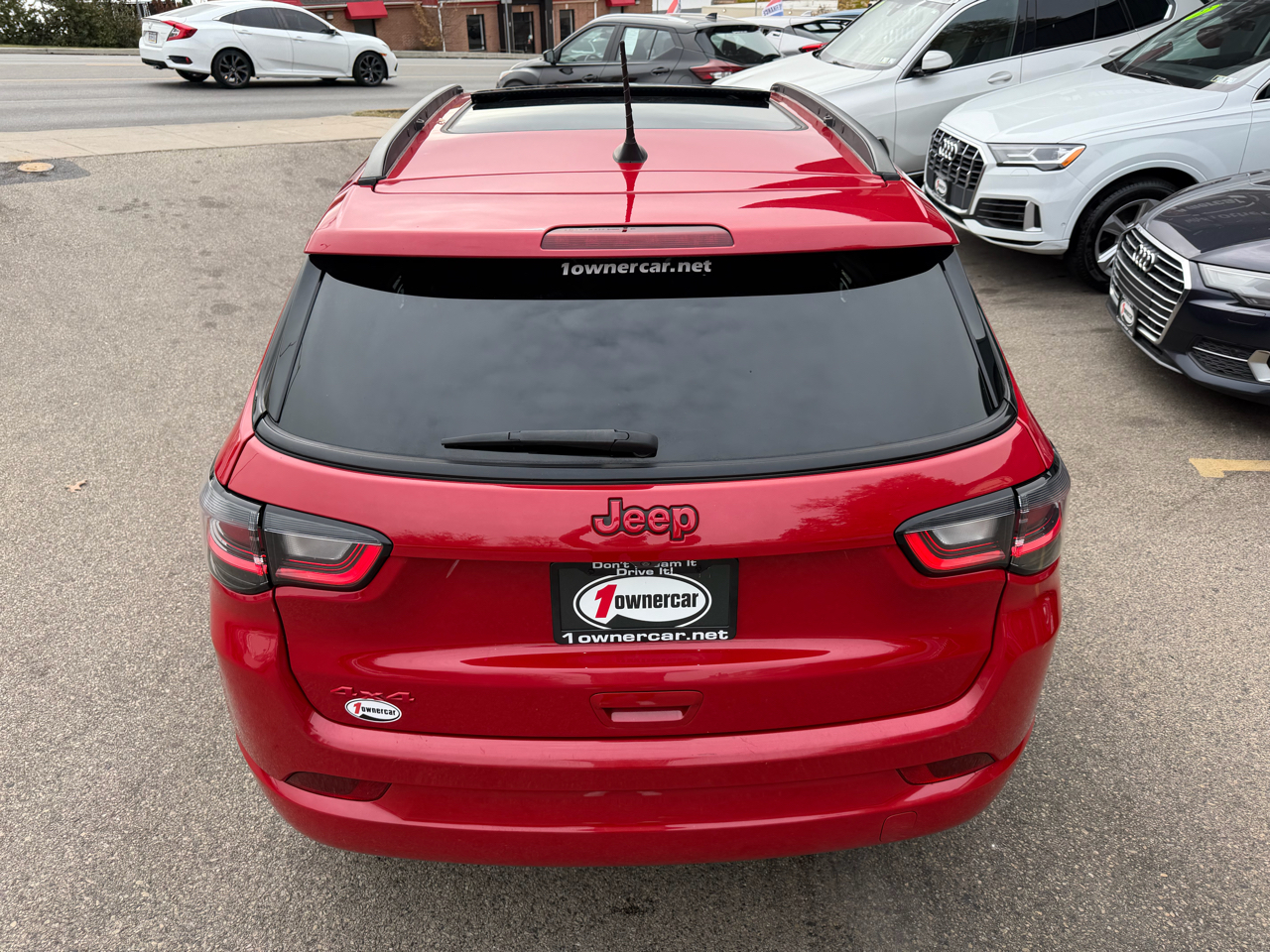 Jeep Compass (RED) Edition 4x4 2022 Jeep Compass (RED) Edition 4x4 2022