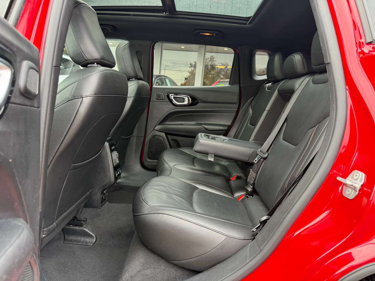 Jeep Compass (RED) Edition 4x4 2022 Jeep Compass (RED) Edition 4x4 2022