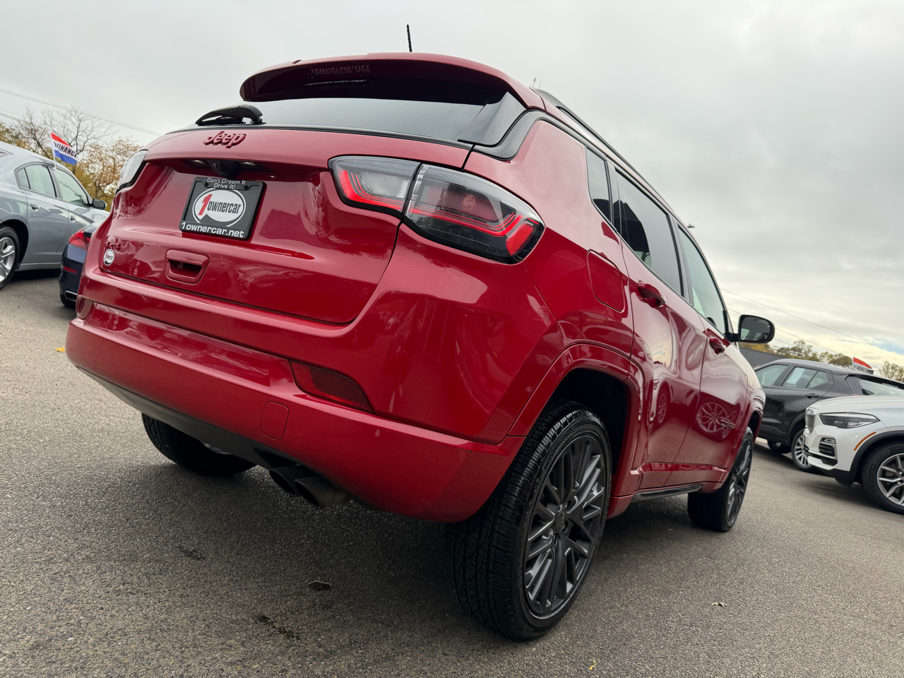 Jeep Compass (RED) Edition 4x4 2022 Jeep Compass (RED) Edition 4x4 2022
