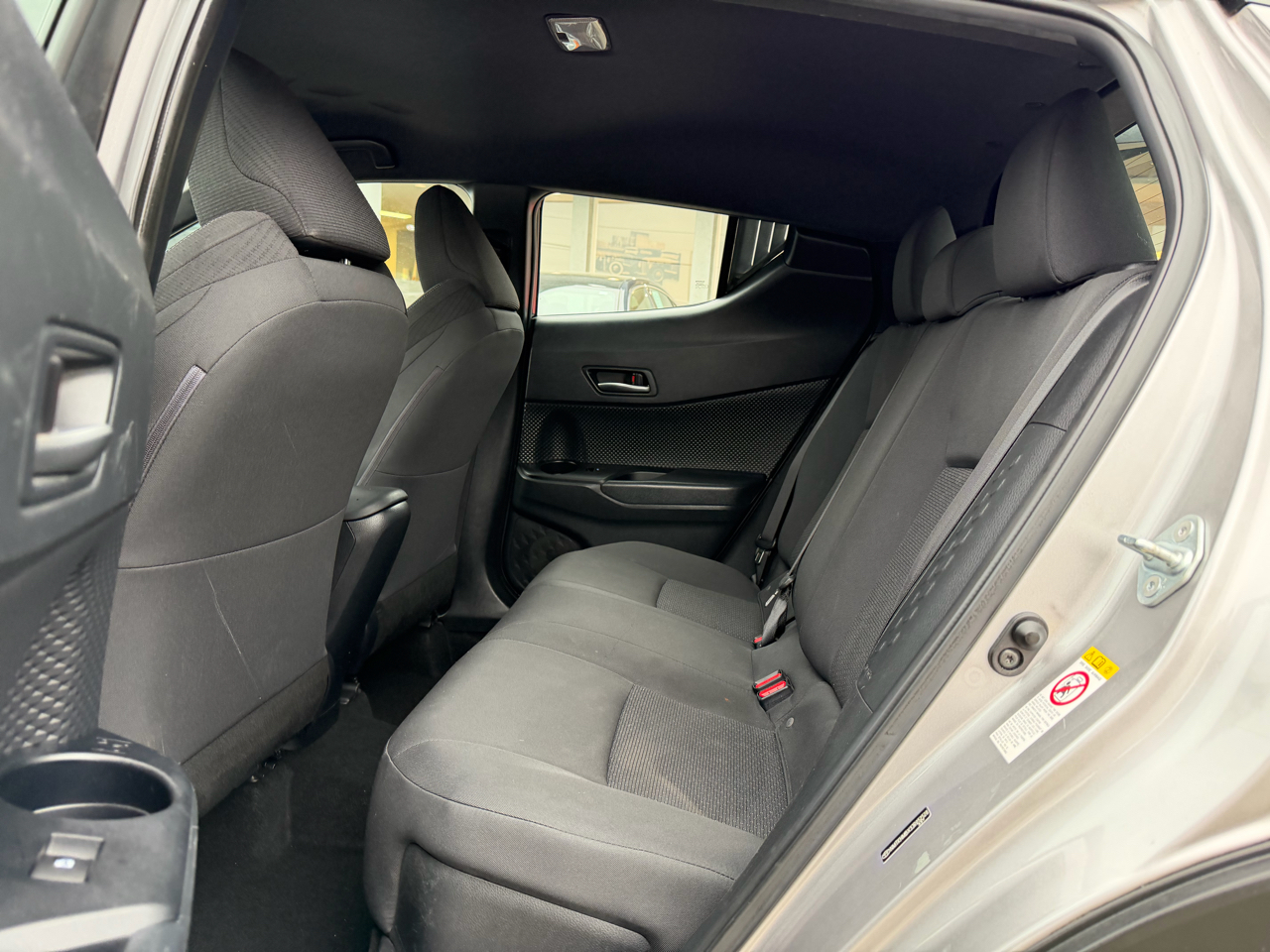 Toyota C-HR XLE FWD (Natl) 2018 Toyota C-HR XLE FWD (Natl) 2018