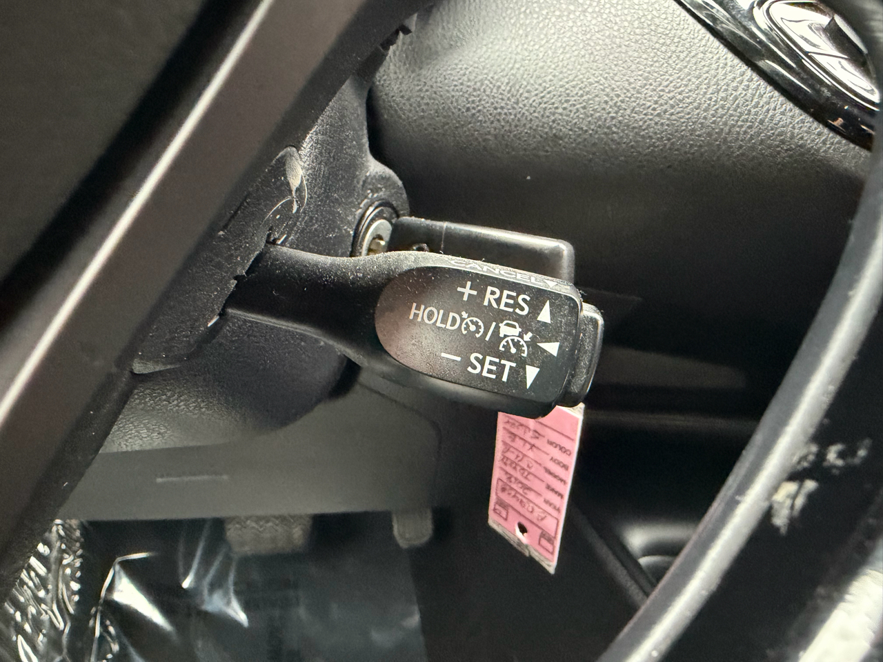 Toyota C-HR XLE FWD (Natl) 2018 Toyota C-HR XLE FWD (Natl) 2018