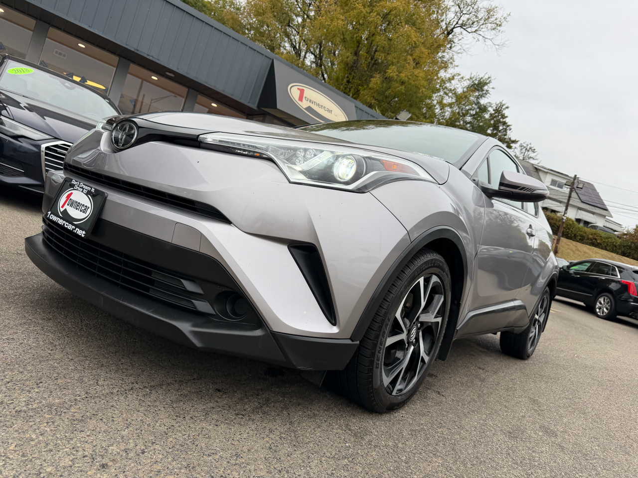 Toyota C-HR XLE FWD (Natl) 2018 Toyota C-HR XLE FWD (Natl) 2018