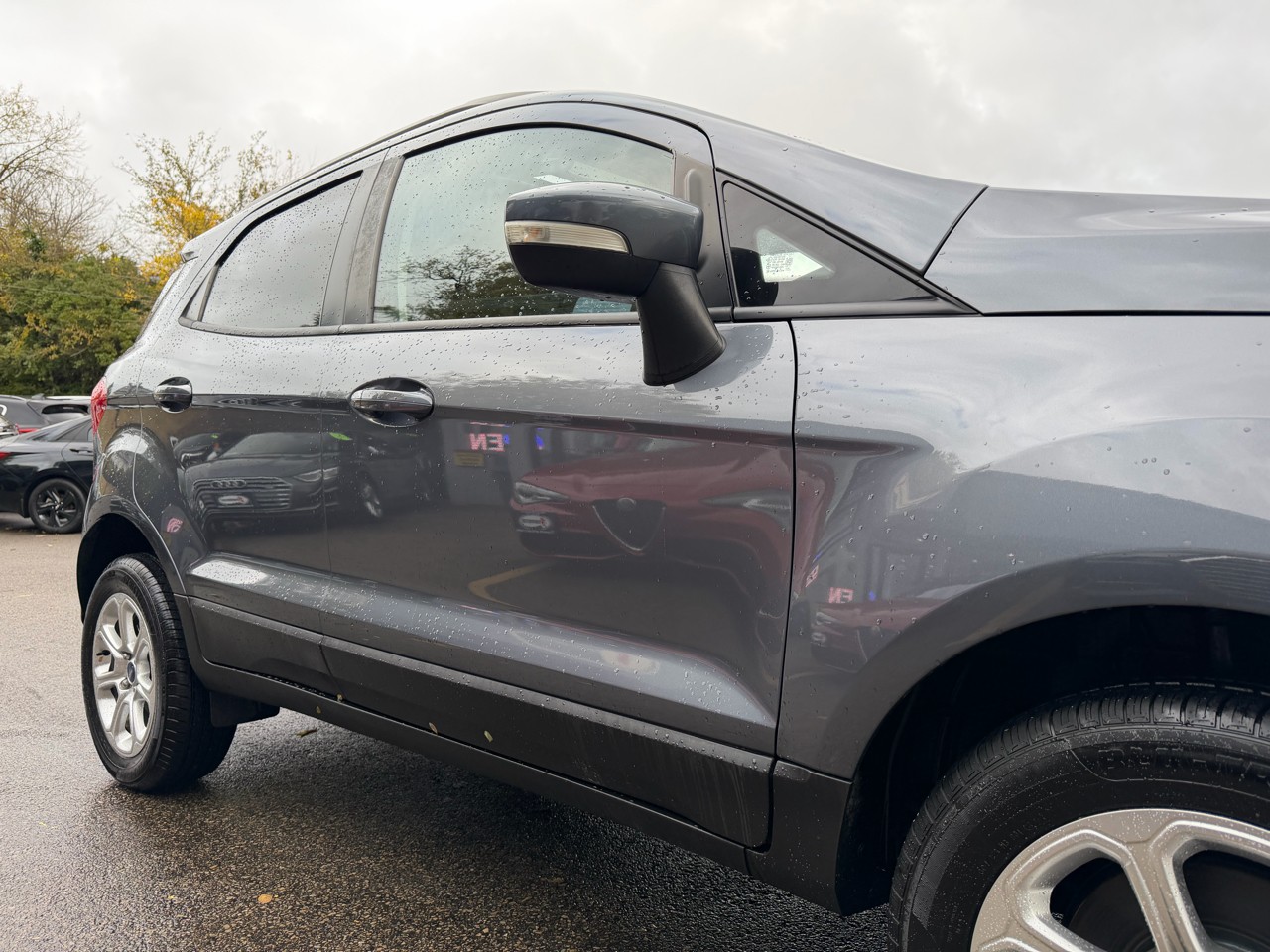 2018 Ford EcoSport SE photo 4