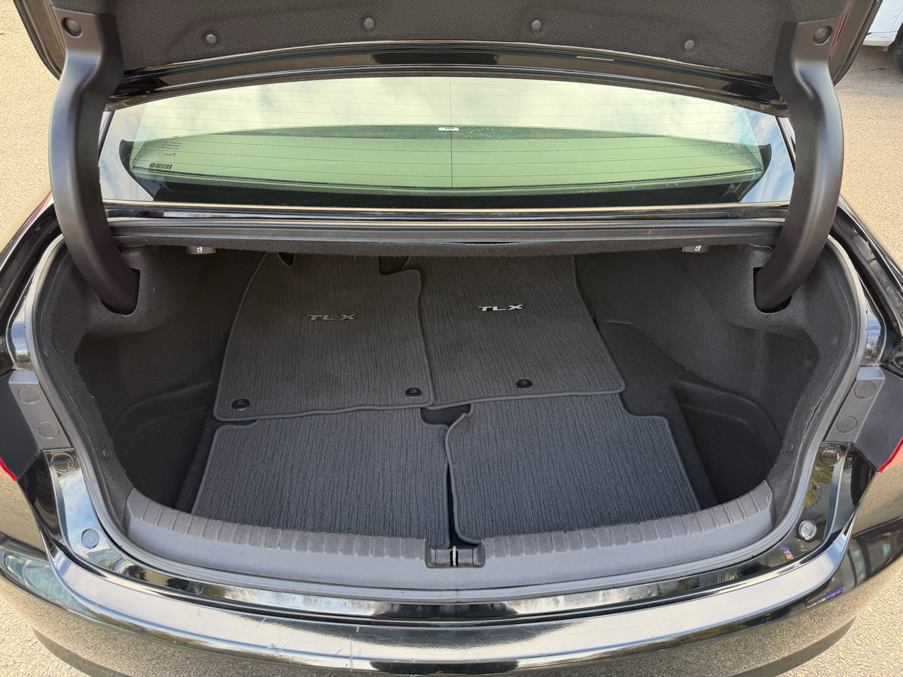 Acura TLX 4dr Sdn FWD V6 Tech 2015 Acura TLX 4dr Sdn FWD V6 Tech 2015