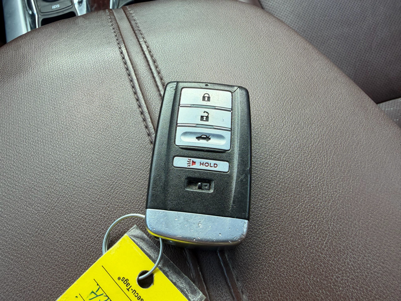 Acura TLX 4dr Sdn FWD V6 Tech 2015 Acura TLX 4dr Sdn FWD V6 Tech 2015