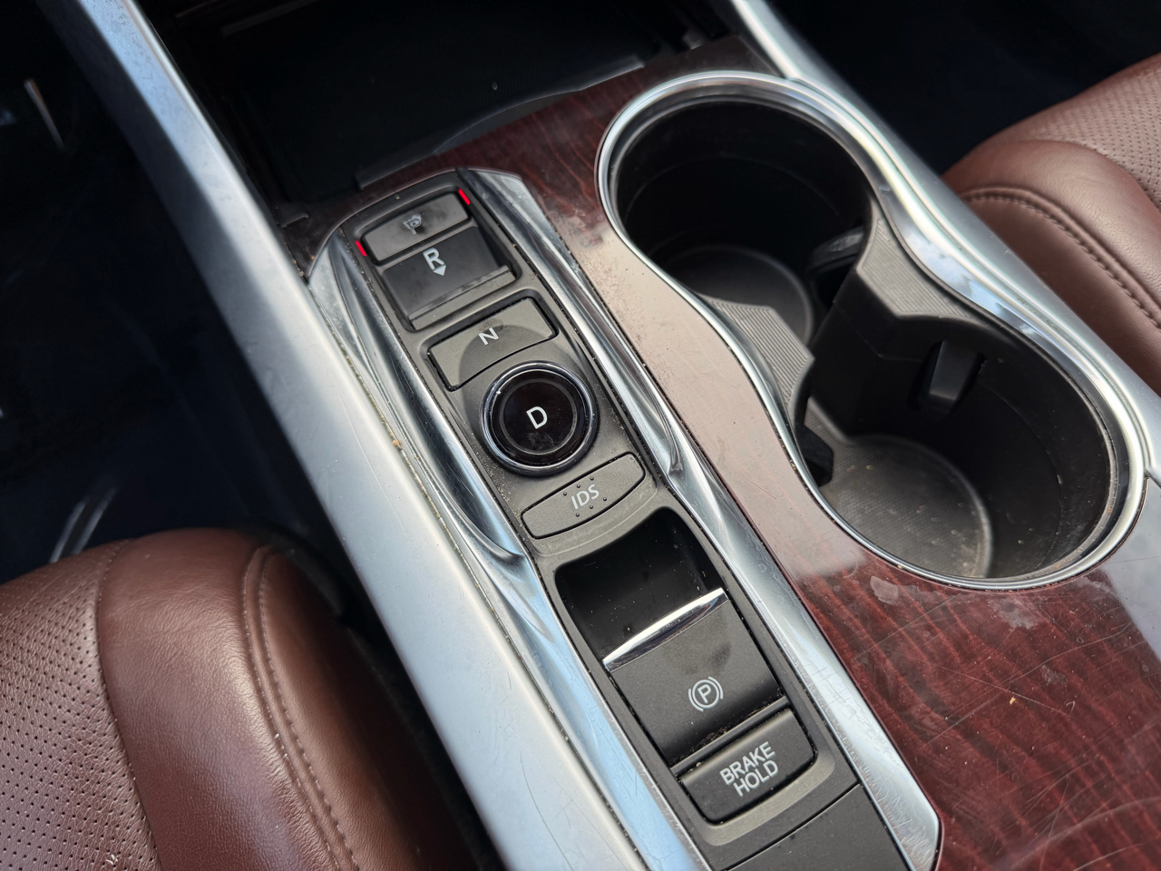 Acura TLX 4dr Sdn FWD V6 Tech 2015 Acura TLX 4dr Sdn FWD V6 Tech 2015