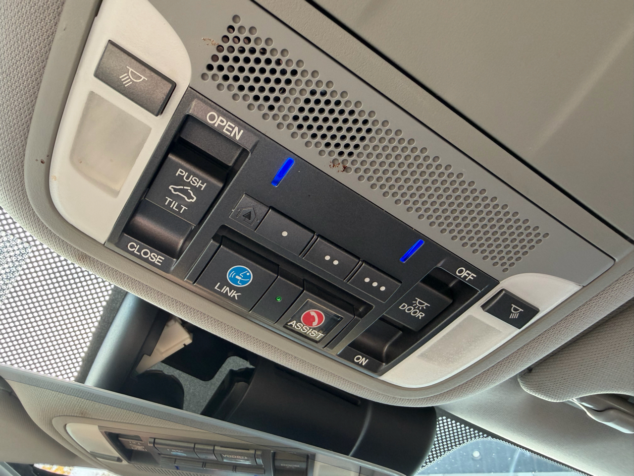 Acura TLX 4dr Sdn FWD V6 Tech 2015 Acura TLX 4dr Sdn FWD V6 Tech 2015