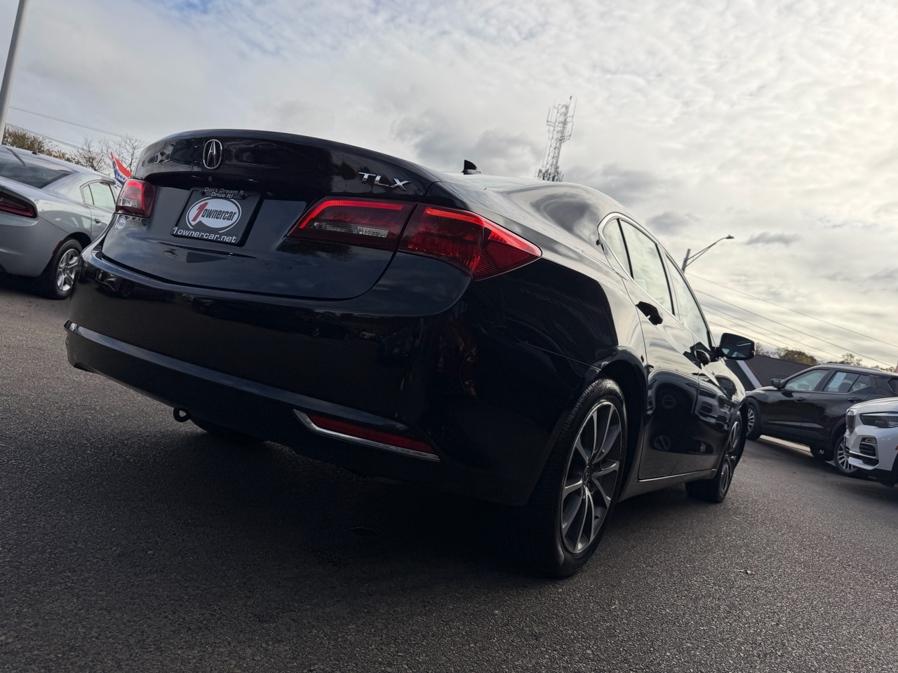 Acura TLX 4dr Sdn FWD V6 Tech 2015 Acura TLX 4dr Sdn FWD V6 Tech 2015