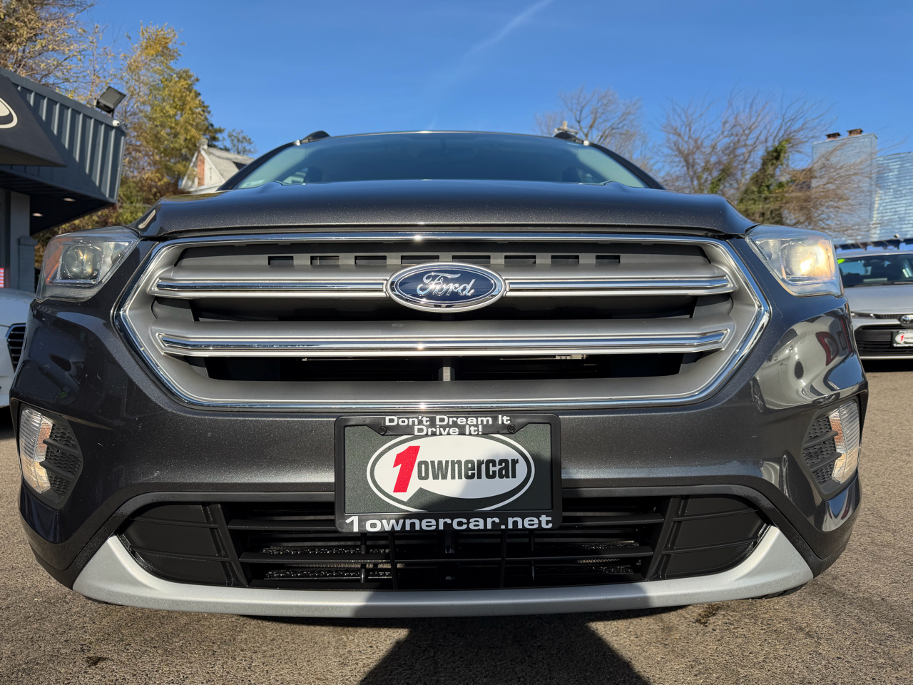 2017 Ford Escape SE photo 2