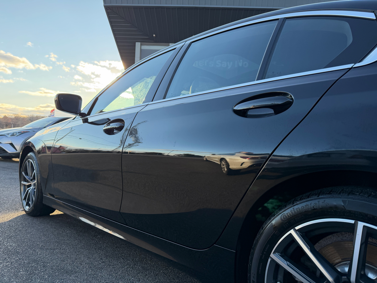 BMW 3 Series 330i xDrive Sedan 2019