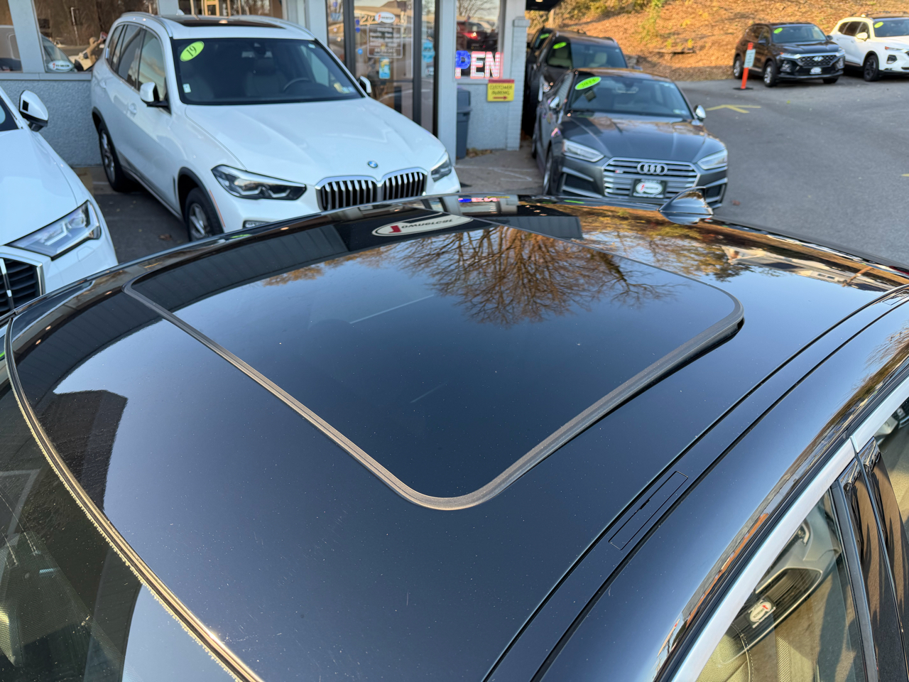 BMW 3 Series 330i xDrive Sedan 2019