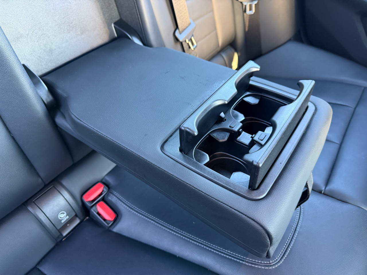 BMW 3 Series 330i xDrive Sedan 2019