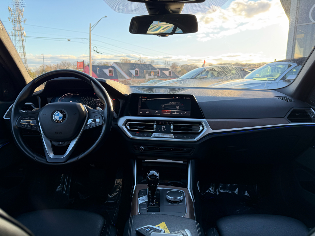 BMW 3 Series 330i xDrive Sedan 2019