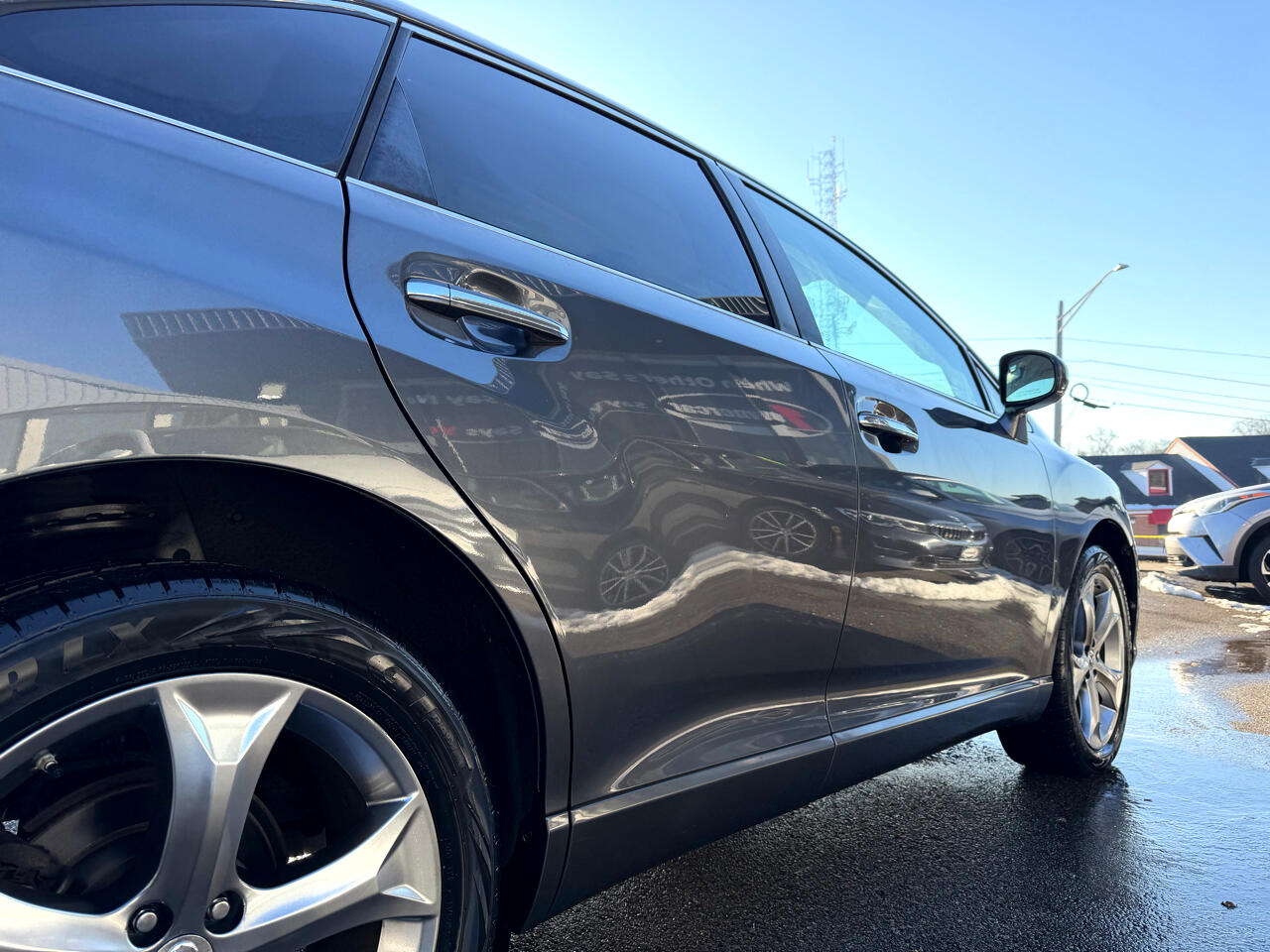 Toyota Venza 4dr Wgn V6 FWD (Natl) 2011