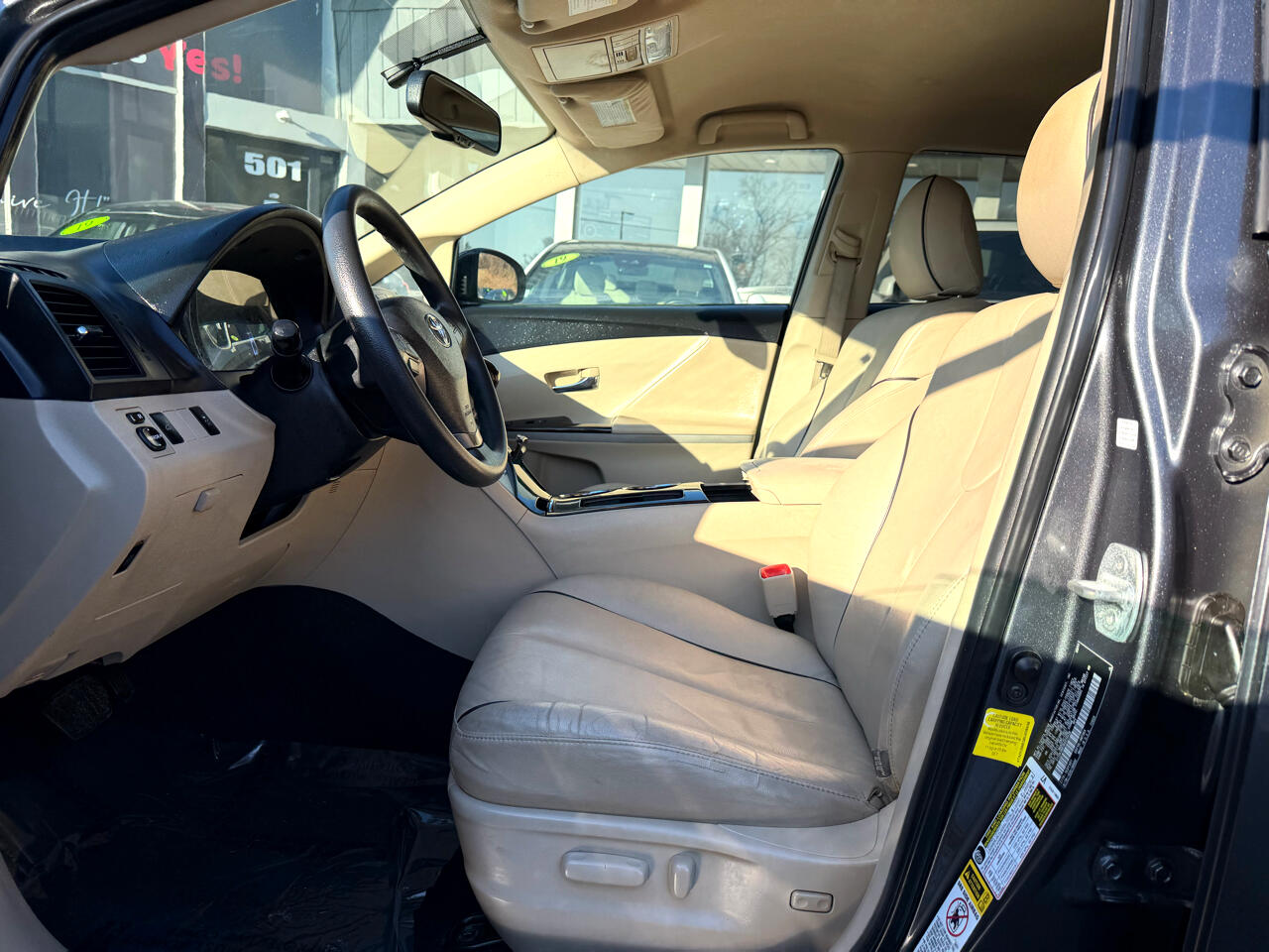 Toyota Venza 4dr Wgn V6 FWD (Natl) 2011