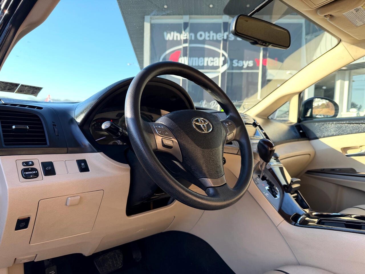 Toyota Venza 4dr Wgn V6 FWD (Natl) 2011