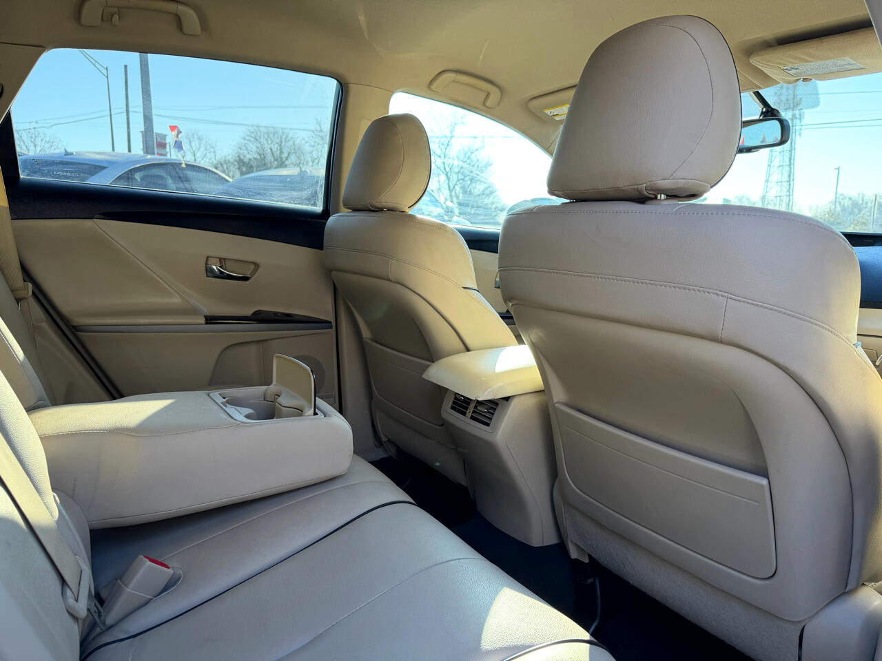 Toyota Venza 4dr Wgn V6 FWD (Natl) 2011