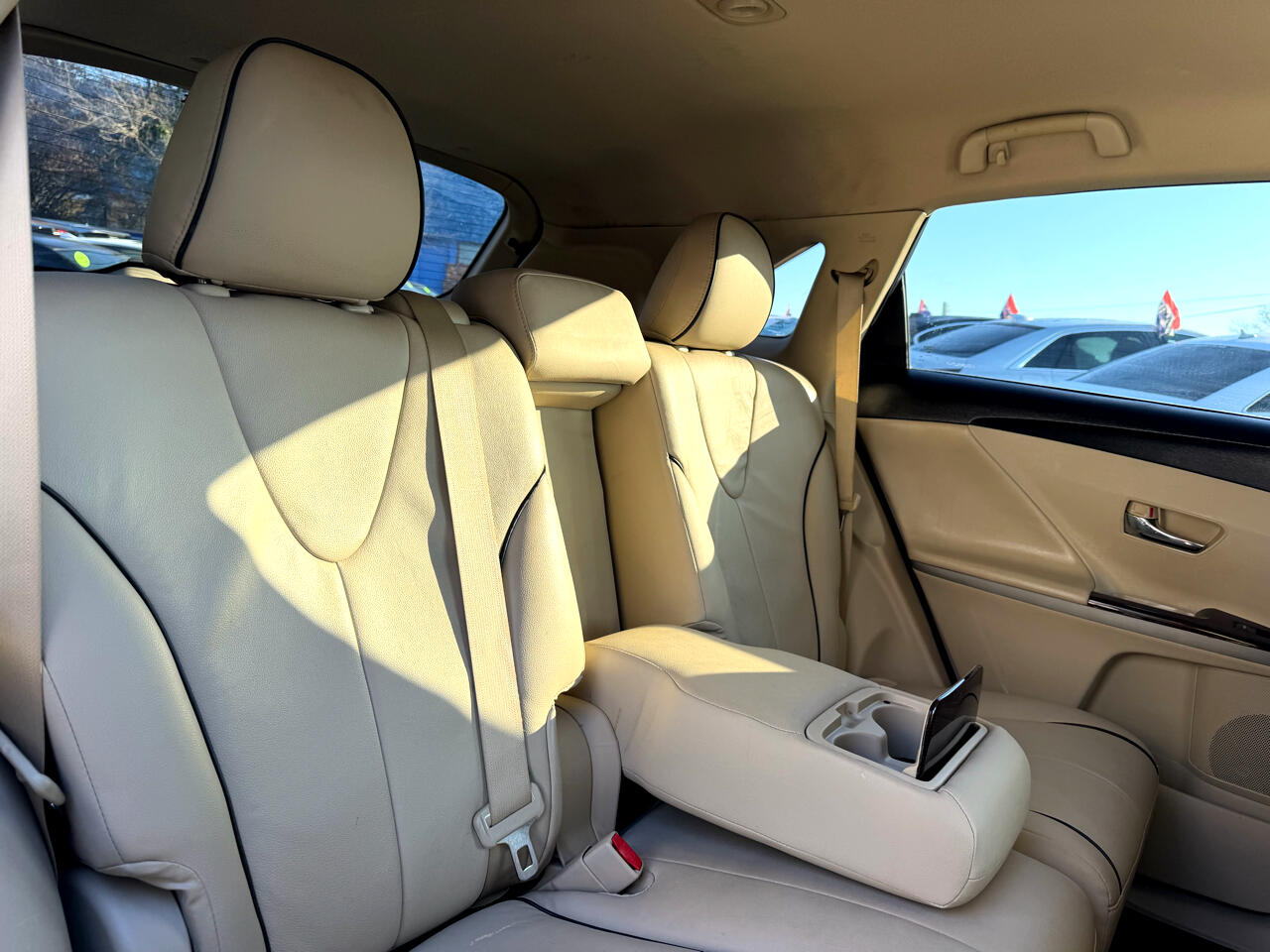 Toyota Venza 4dr Wgn V6 FWD (Natl) 2011