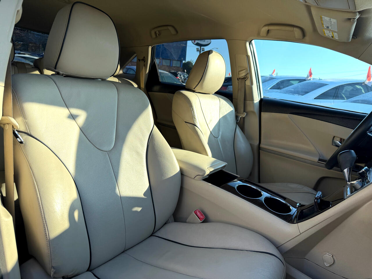 Toyota Venza 4dr Wgn V6 FWD (Natl) 2011