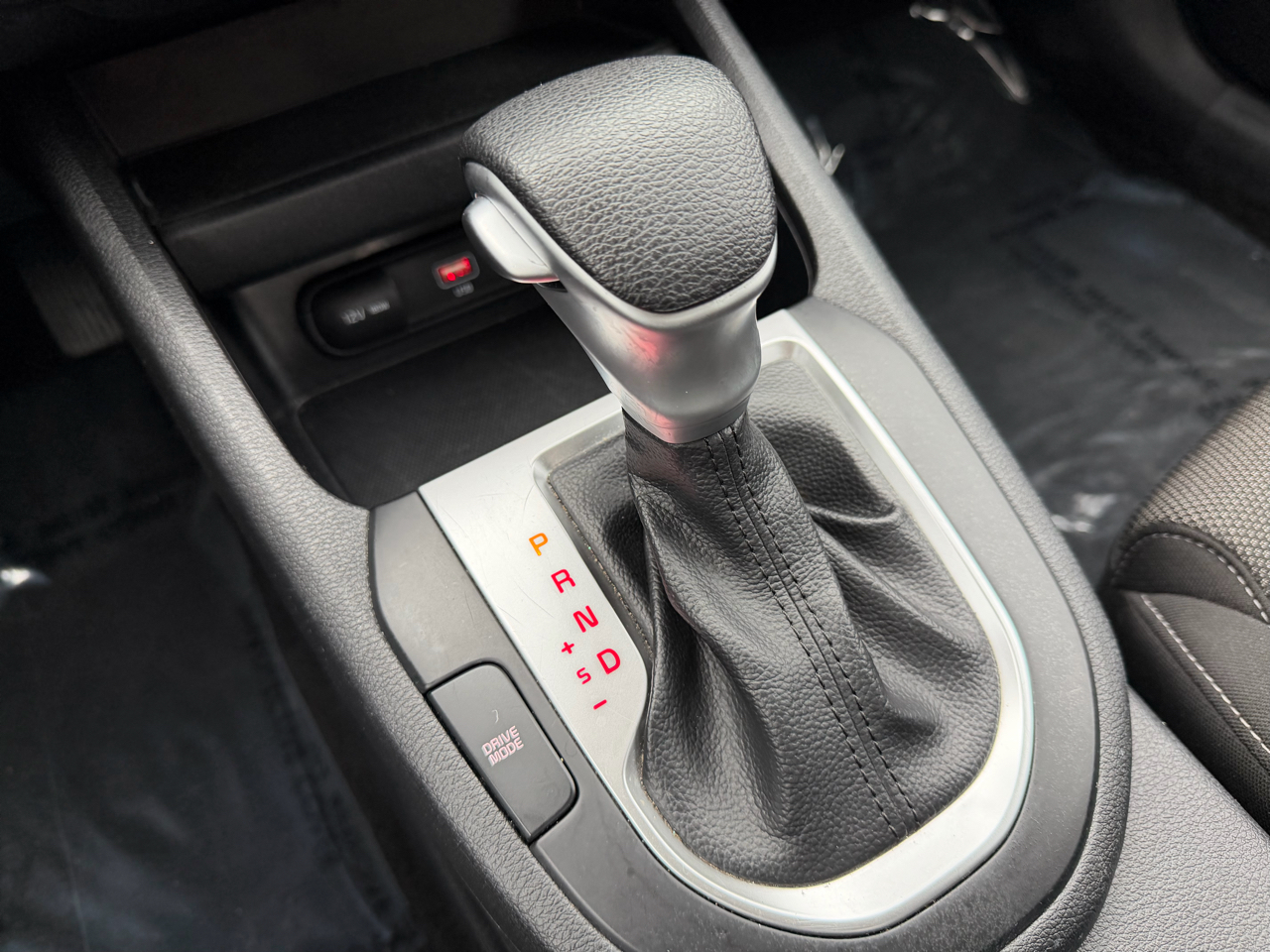 Kia Forte LXS IVT 2023