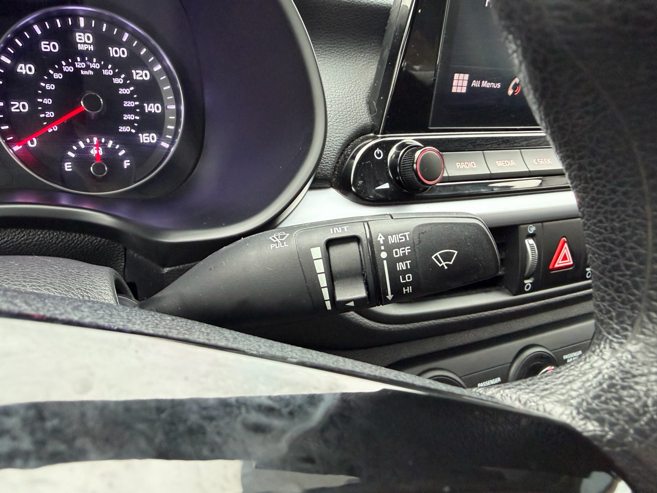 Kia Forte LXS IVT 2023