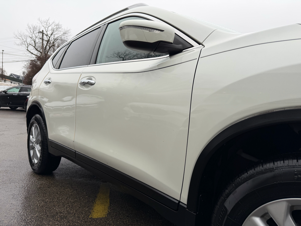 Nissan Rogue AWD 4dr SV 2015