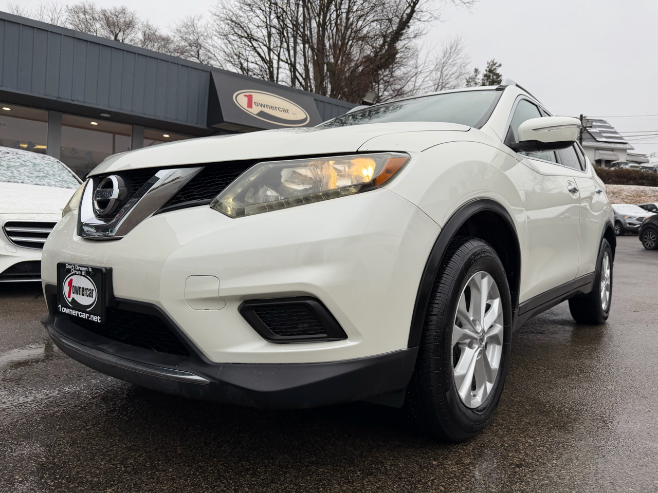 Nissan Rogue AWD 4dr SV 2015