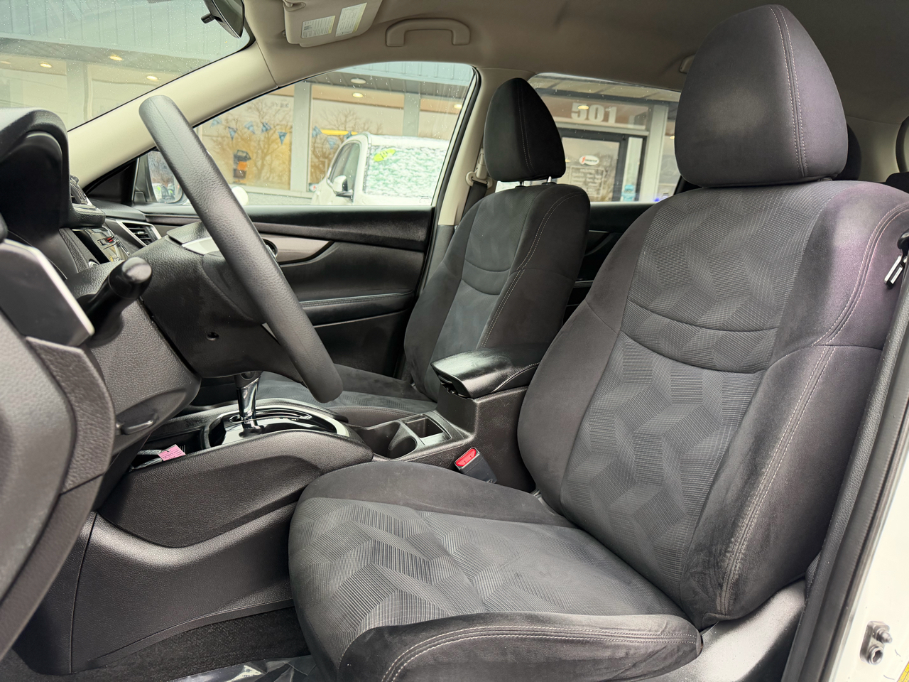 Nissan Rogue AWD 4dr SV 2015