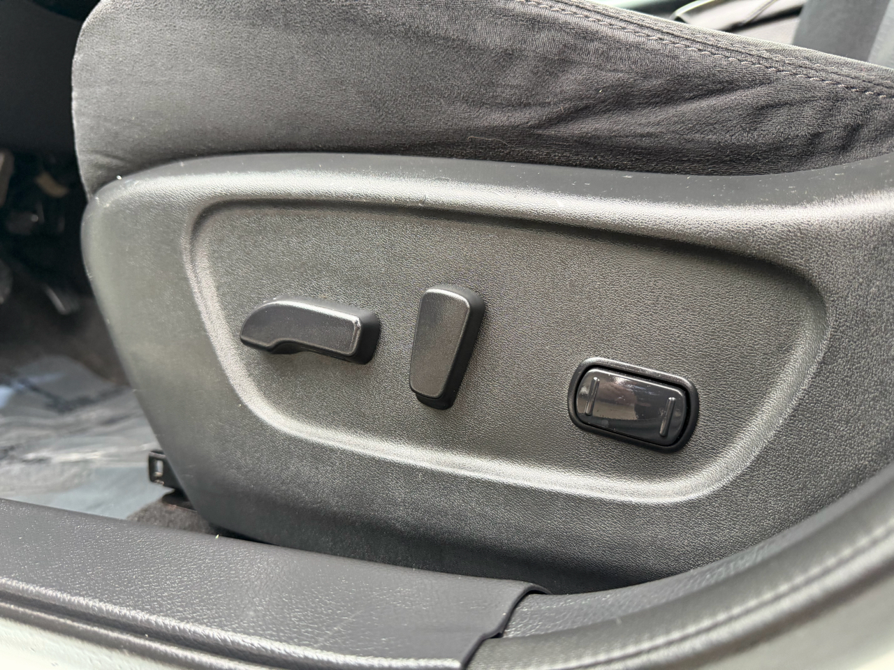 Nissan Rogue AWD 4dr SV 2015