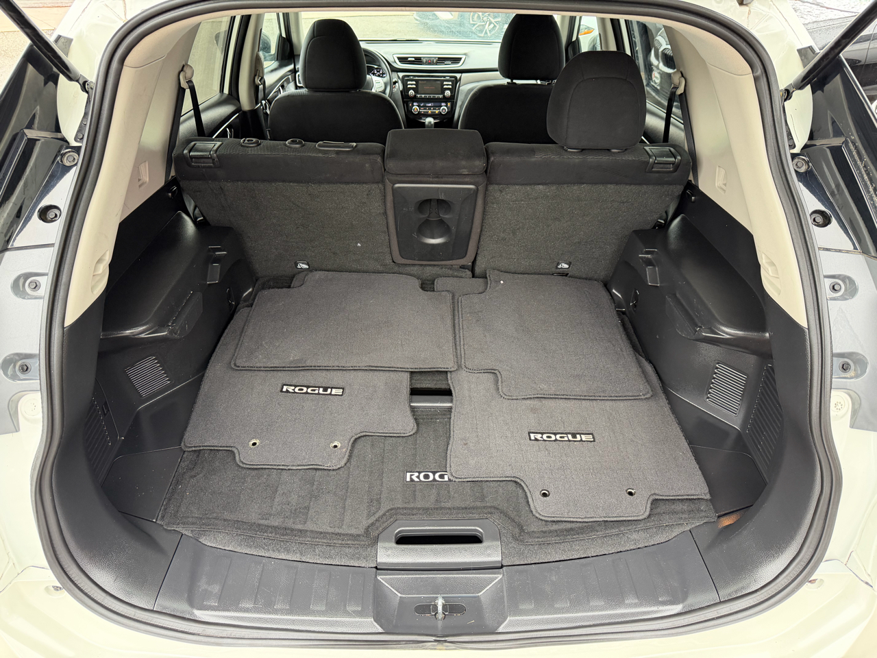 Nissan Rogue AWD 4dr SV 2015