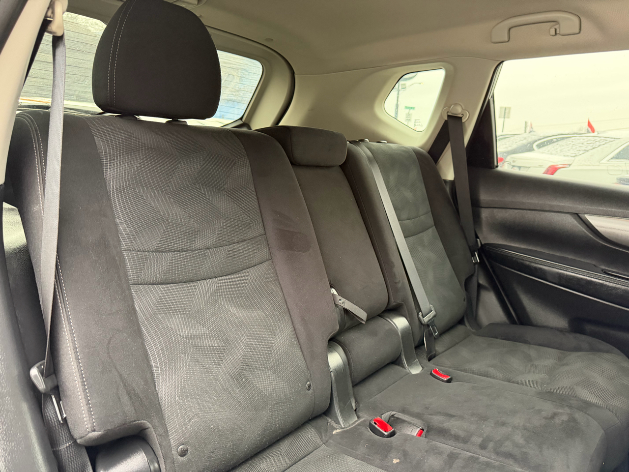 Nissan Rogue AWD 4dr SV 2015