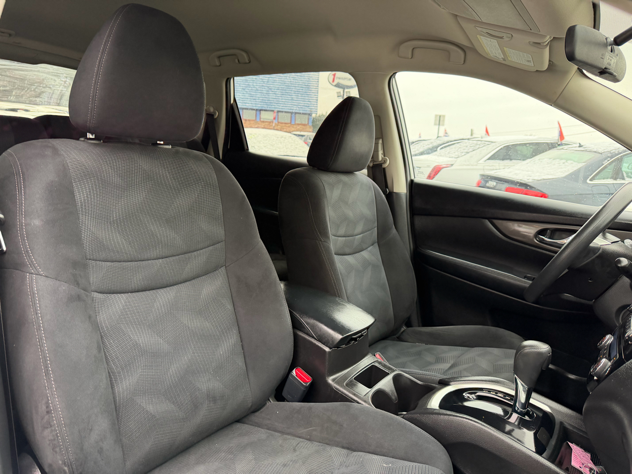 Nissan Rogue AWD 4dr SV 2015