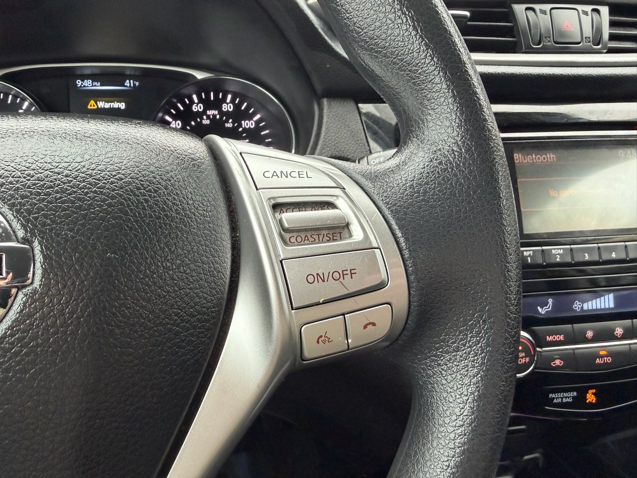 Nissan Rogue AWD 4dr SV 2015