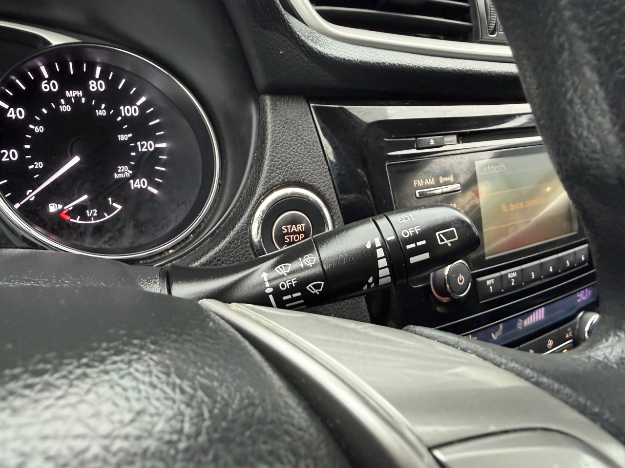 Nissan Rogue AWD 4dr SV 2015