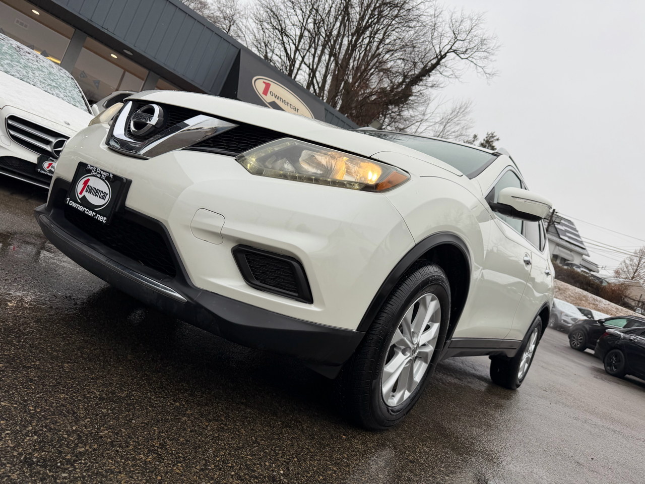 Nissan Rogue AWD 4dr SV 2015