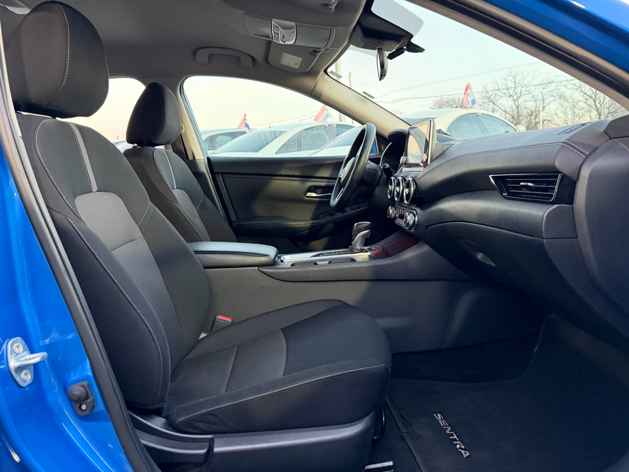 Nissan Sentra SV CVT 2023