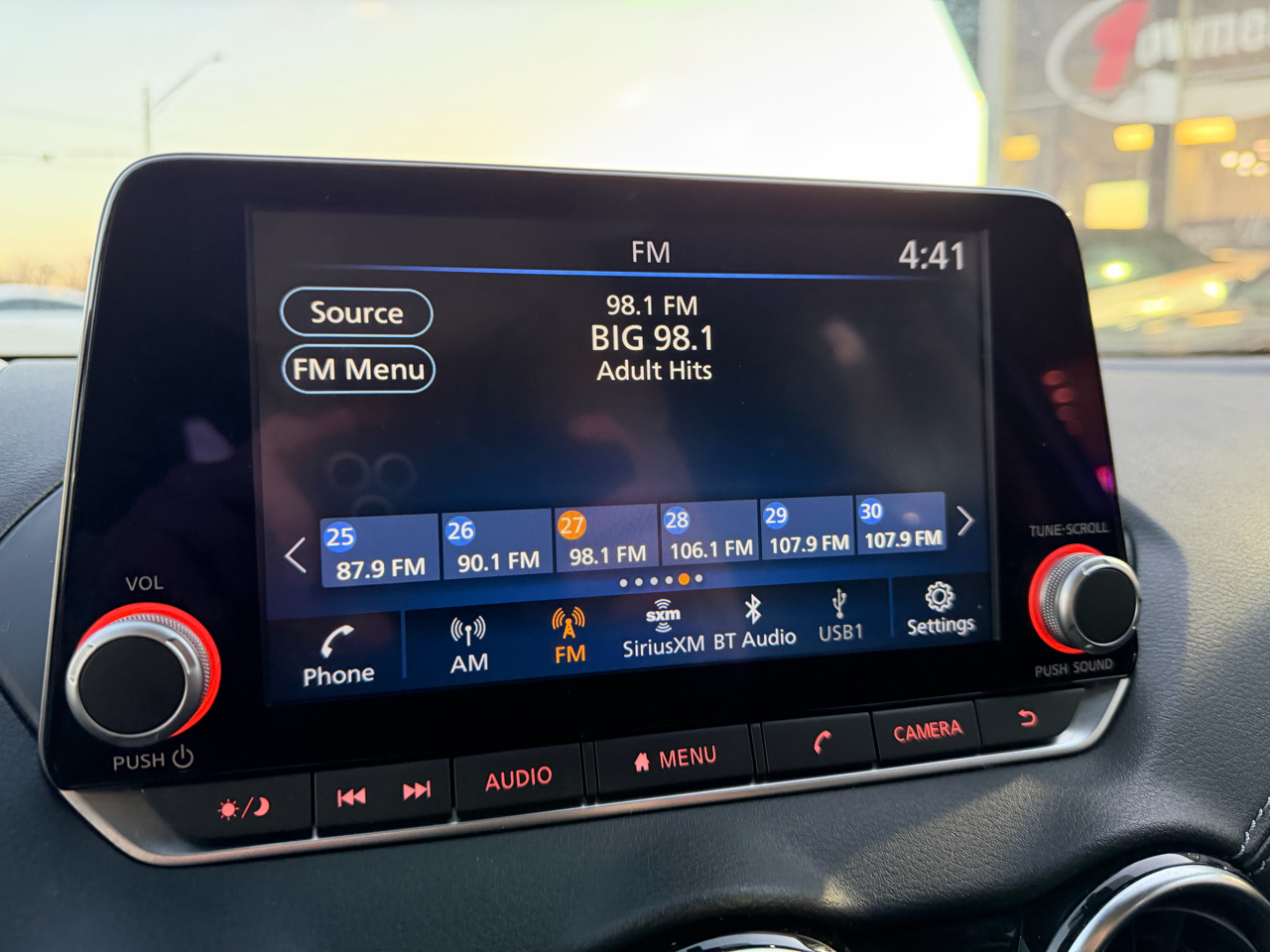 Nissan Sentra SV CVT 2023