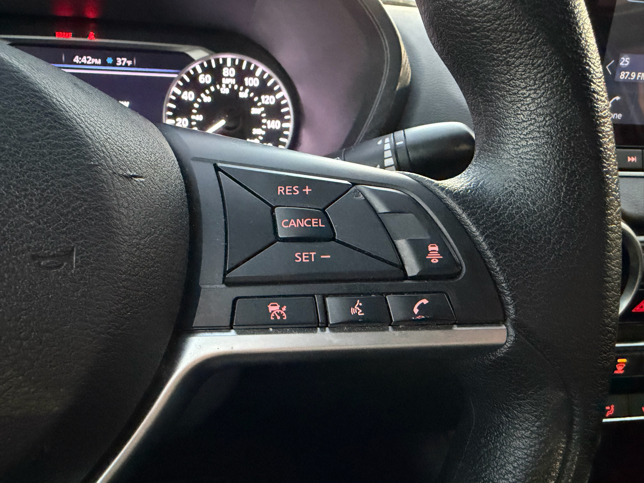 Nissan Sentra SV CVT 2023