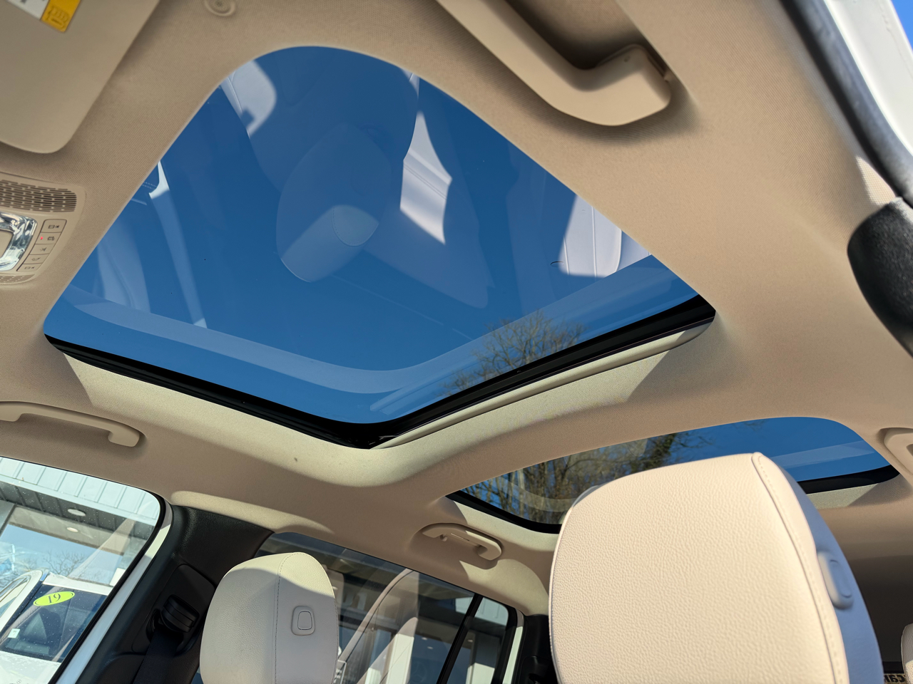 Mercedes-Benz GLB GLB 250 4MATIC SUV 2023