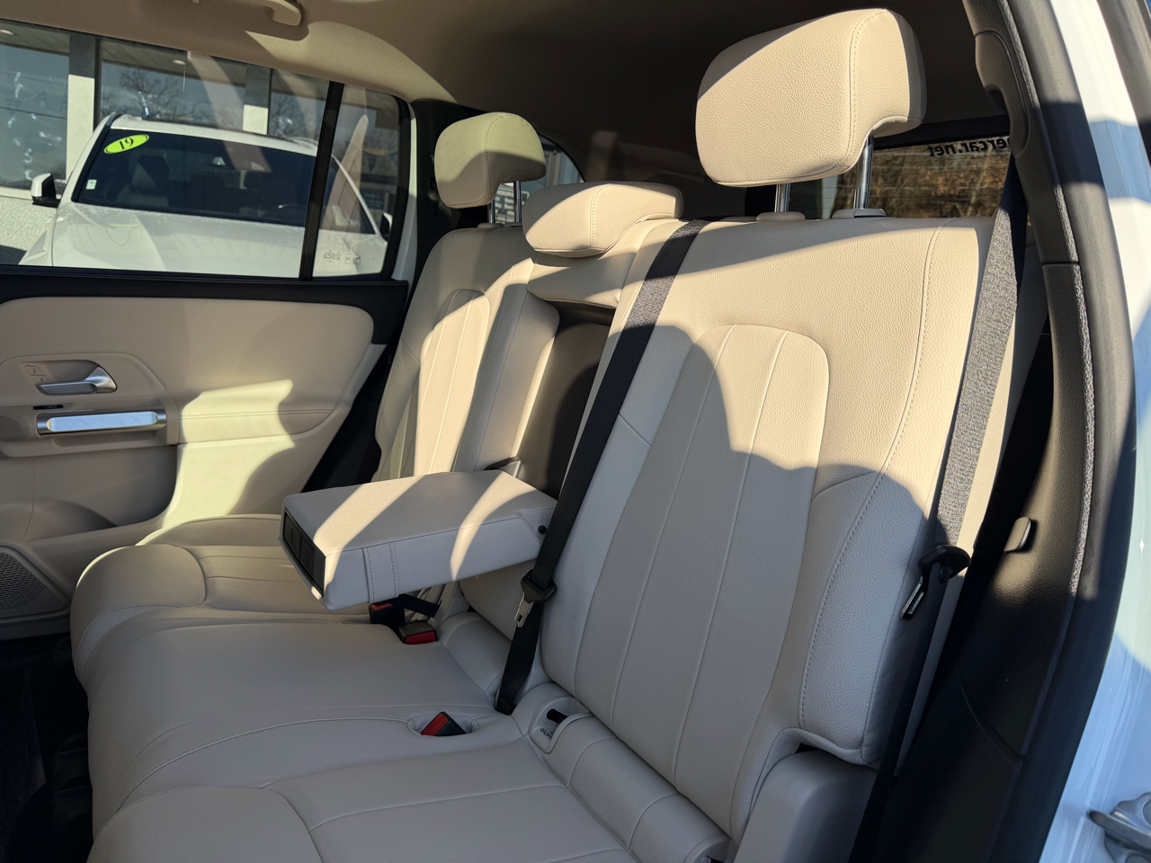 Mercedes-Benz GLB GLB 250 4MATIC SUV 2023