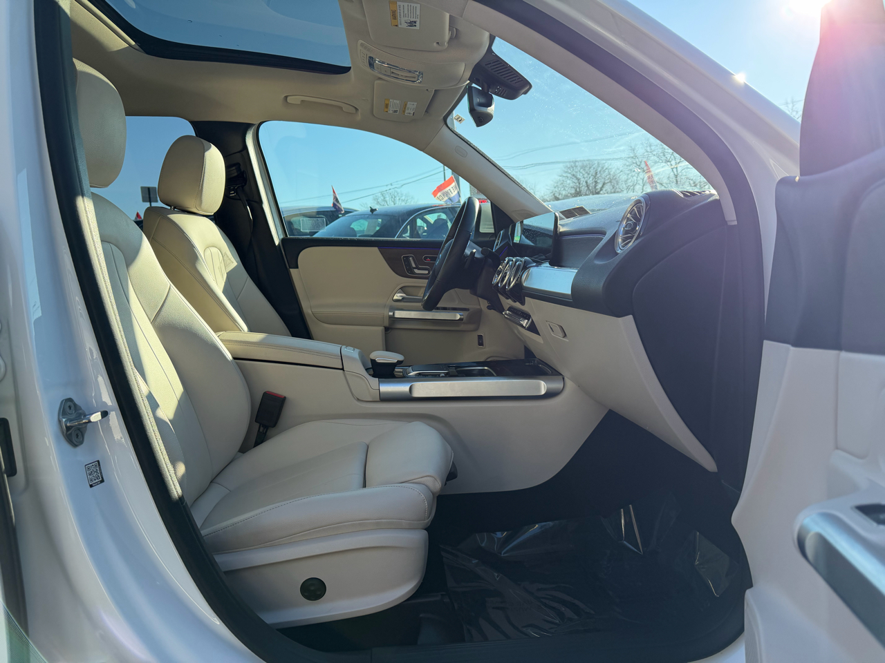 Mercedes-Benz GLB GLB 250 4MATIC SUV 2023