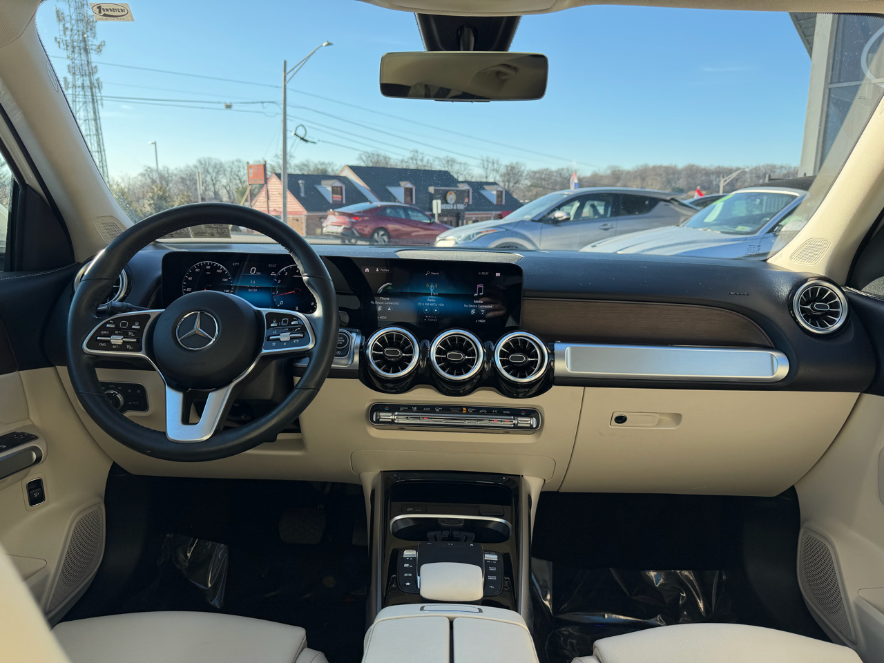 Mercedes-Benz GLB GLB 250 4MATIC SUV 2023