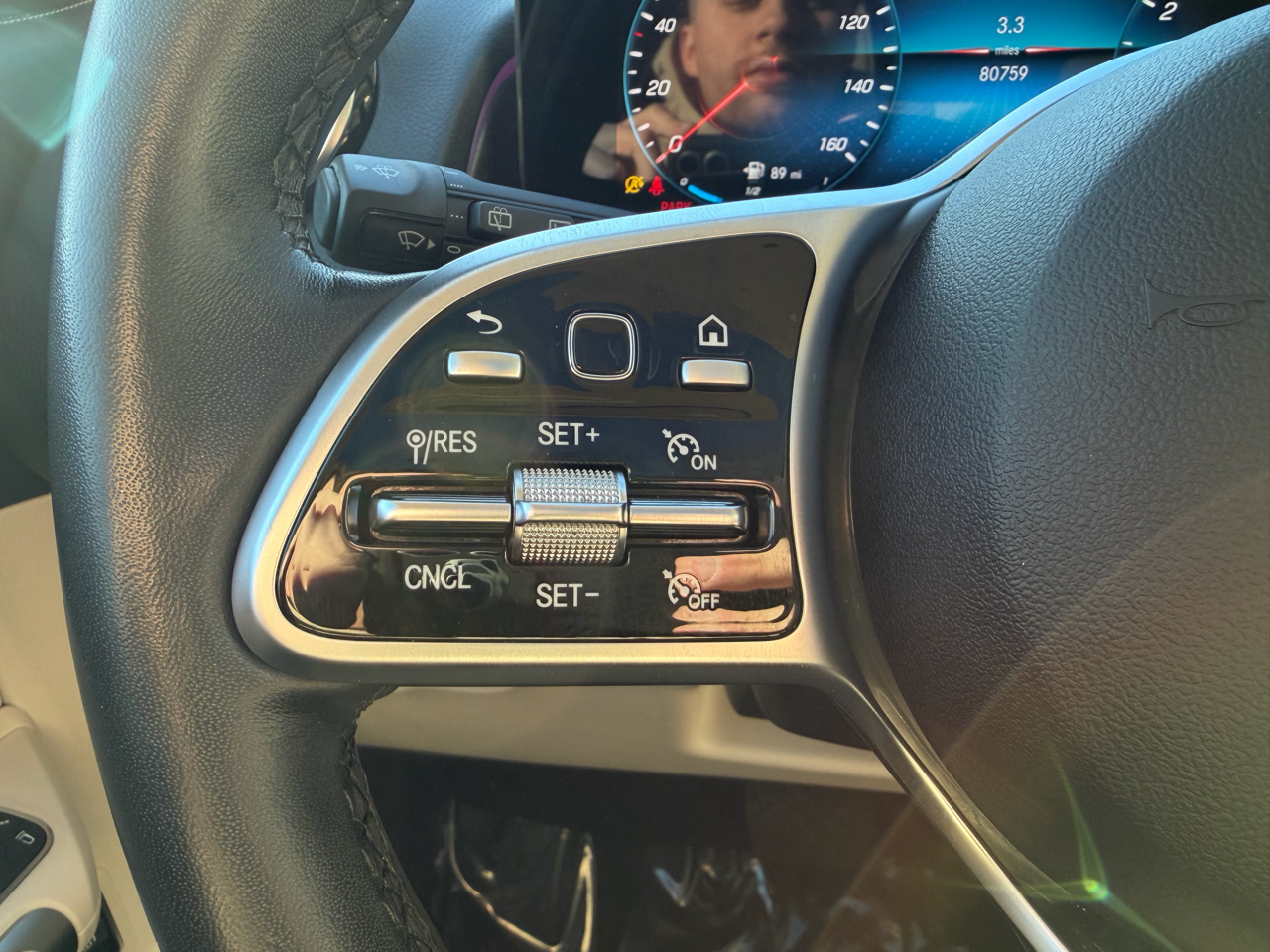 Mercedes-Benz GLB GLB 250 4MATIC SUV 2023