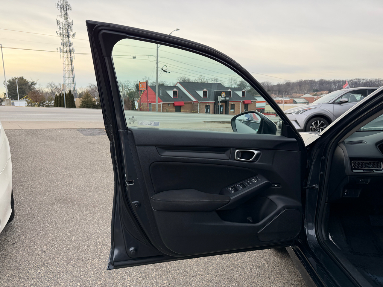 Honda Civic Sedan LX CVT 2024