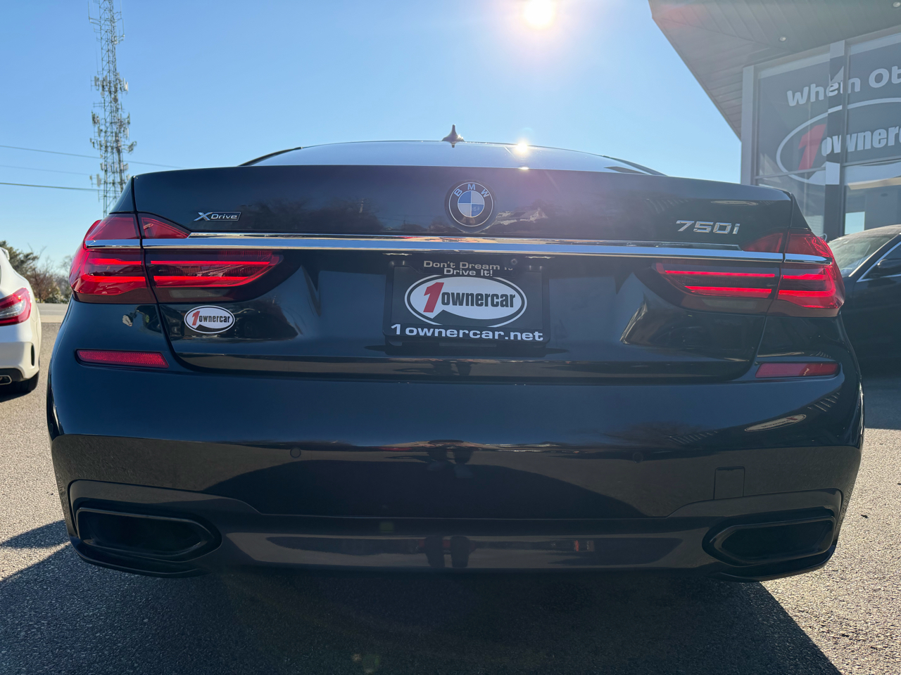 BMW 7 Series 4dr Sdn 750i xDrive AWD 2018