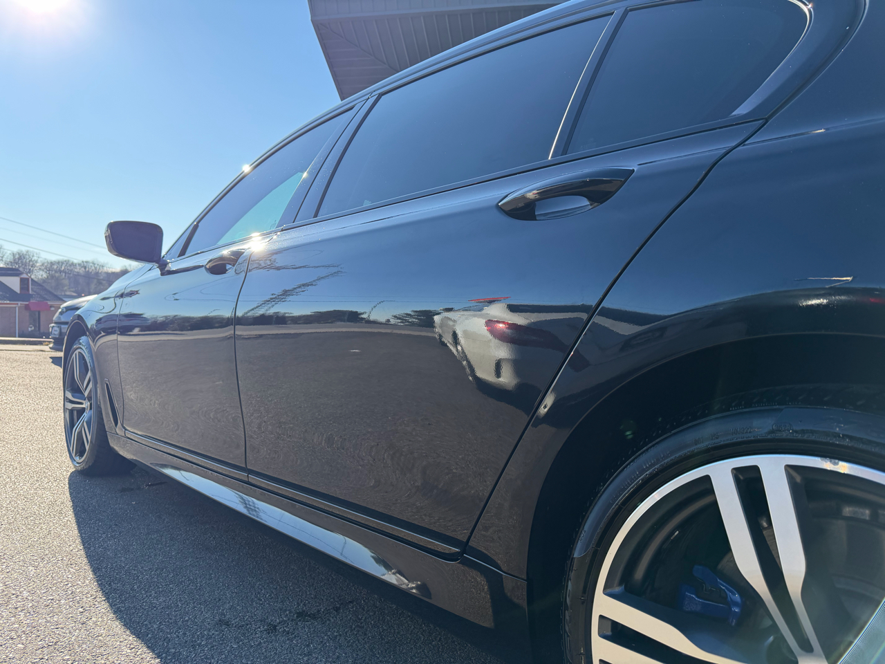 BMW 7 Series 4dr Sdn 750i xDrive AWD 2018